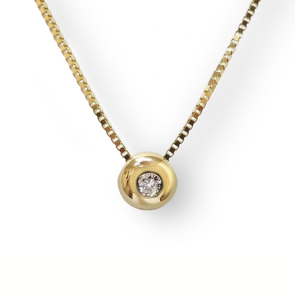Колие от жълто злато с кръгъл диамант 0,035 к.