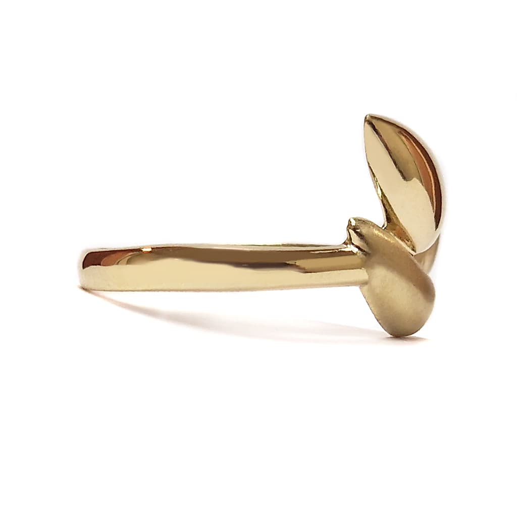 Damski Prasten Ot Zhalto Zlato S Ornamenti Kapka