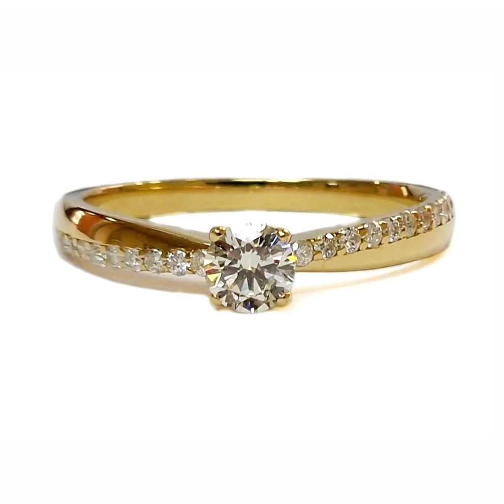 Дамски пръстен жълто злато 18к. с централен диамант 0,25 к.