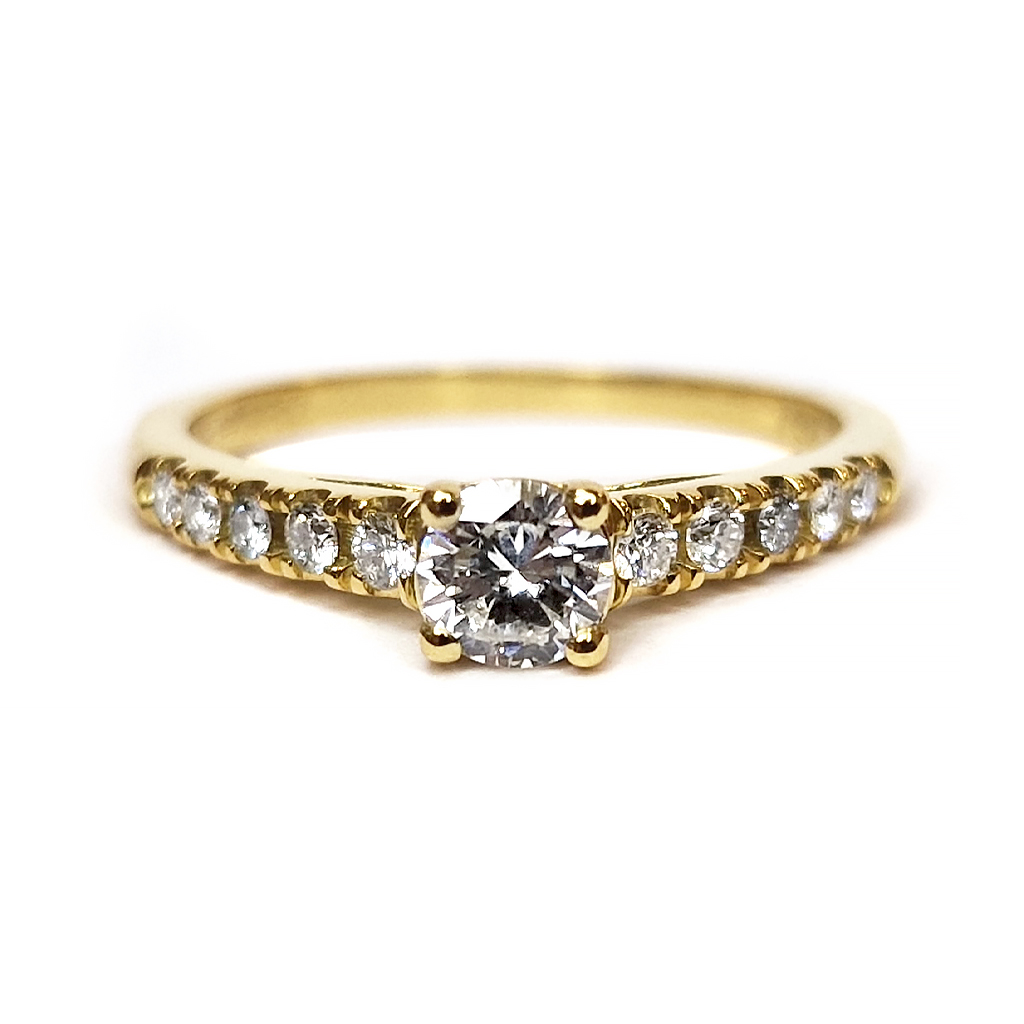 Дамски диамантен пръстен от жълто злато 18 карата